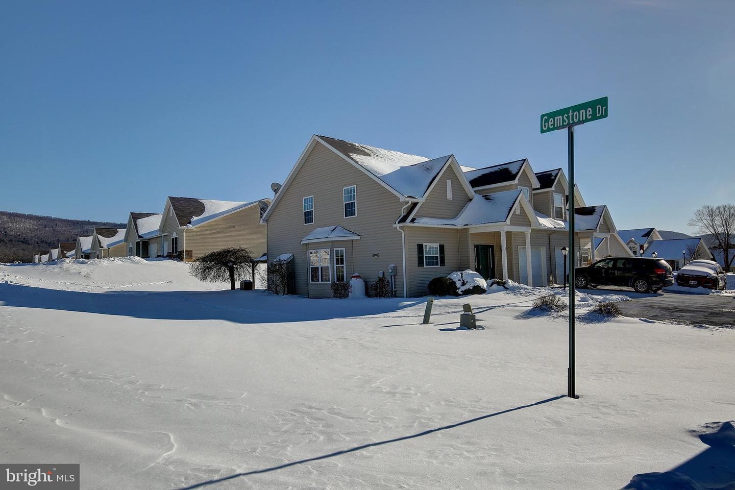 406 Stony Pointe Drive photo 7