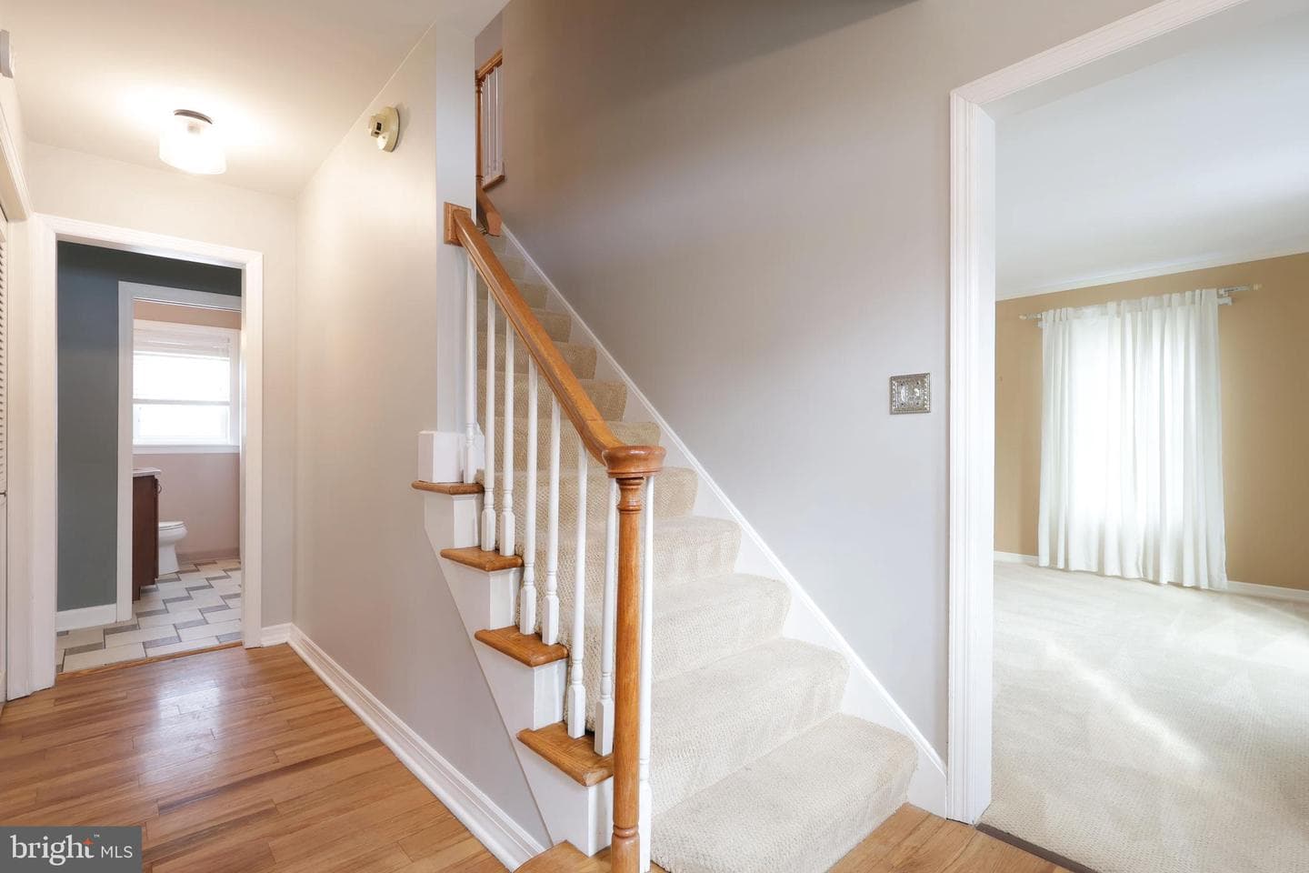 1027 Greenbriar Drive photo 27