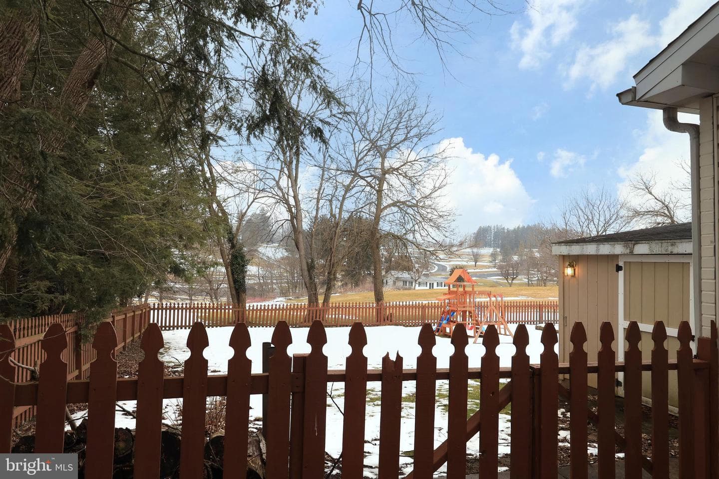 1027 Greenbriar Drive photo 43
