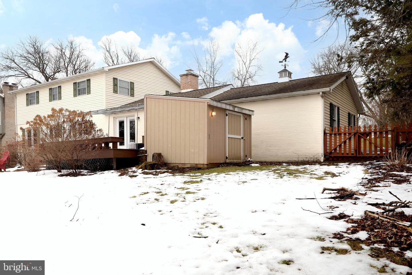 1027 Greenbriar Drive photo 51