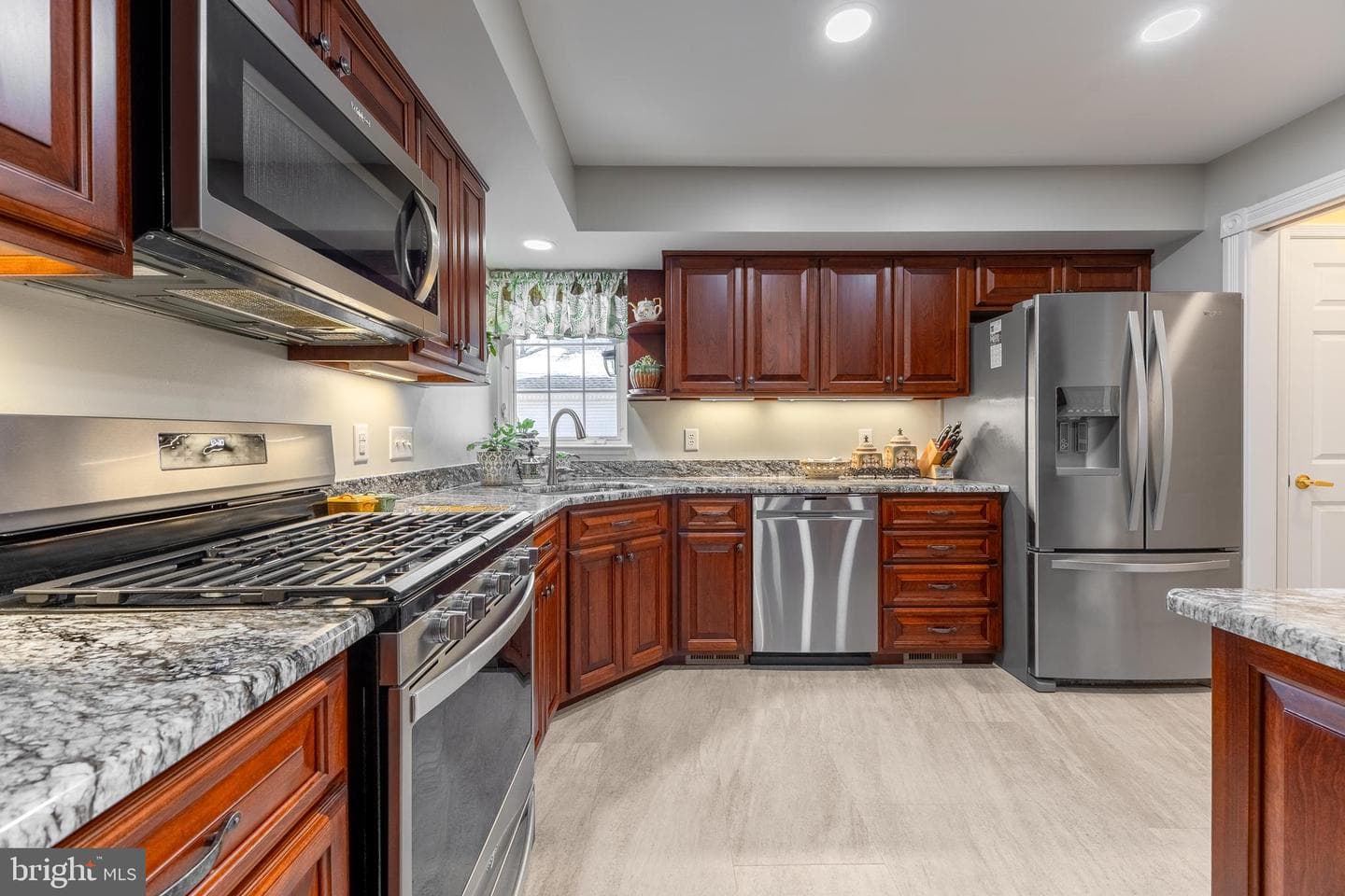 3291 Shellers Bend #718 photo 11