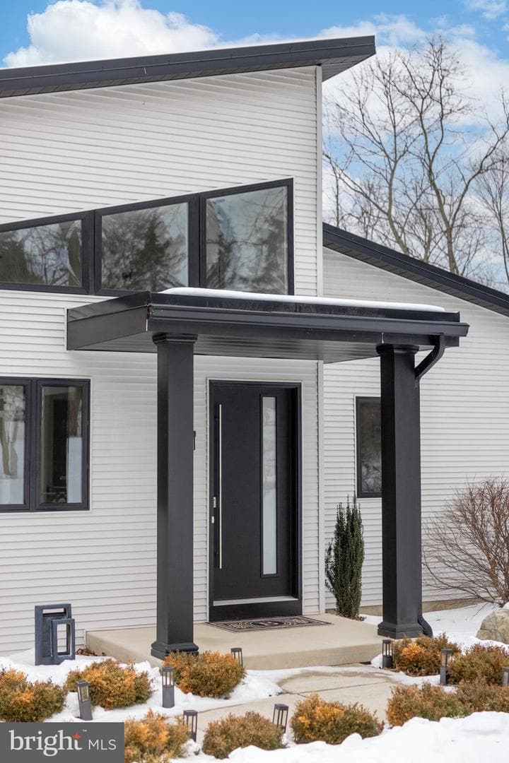 1317 E Branch Road photo 4