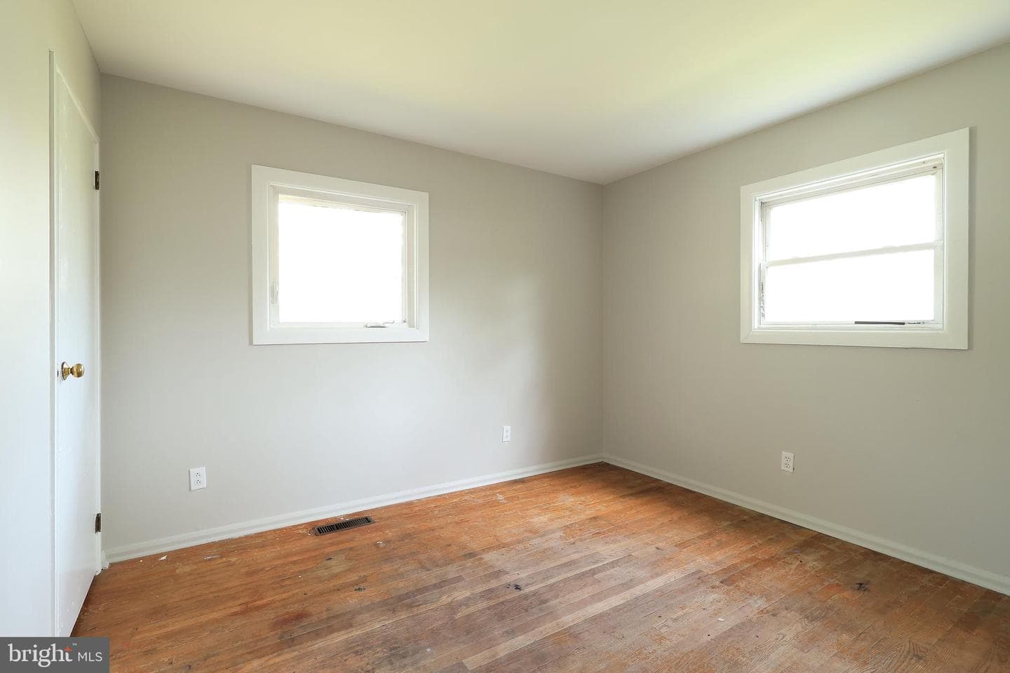 126 W South Hills Avenue photo 10