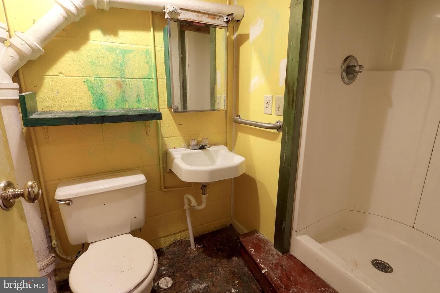 126 W South Hills Avenue photo 13