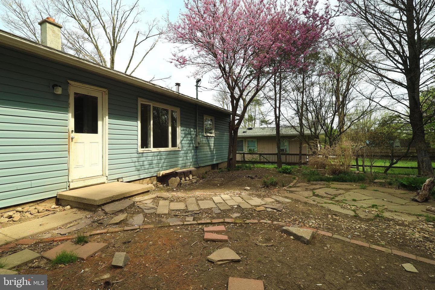 126 W South Hills Avenue photo 15