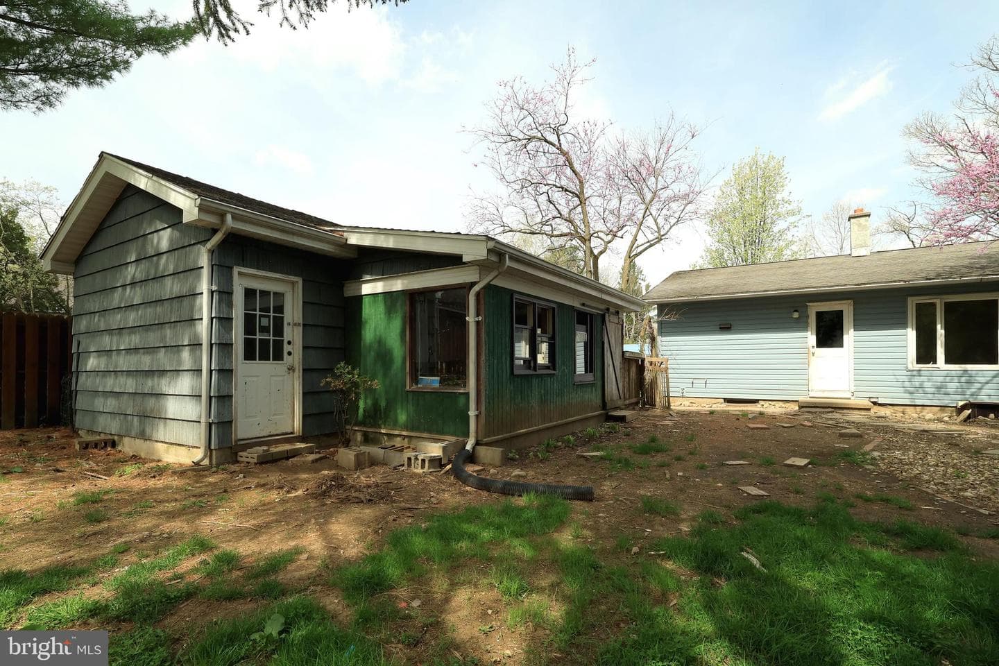 126 W South Hills Avenue photo 17