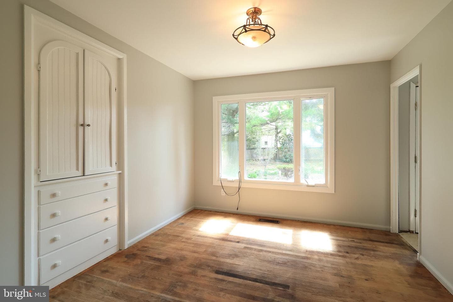 126 W South Hills Avenue photo 7