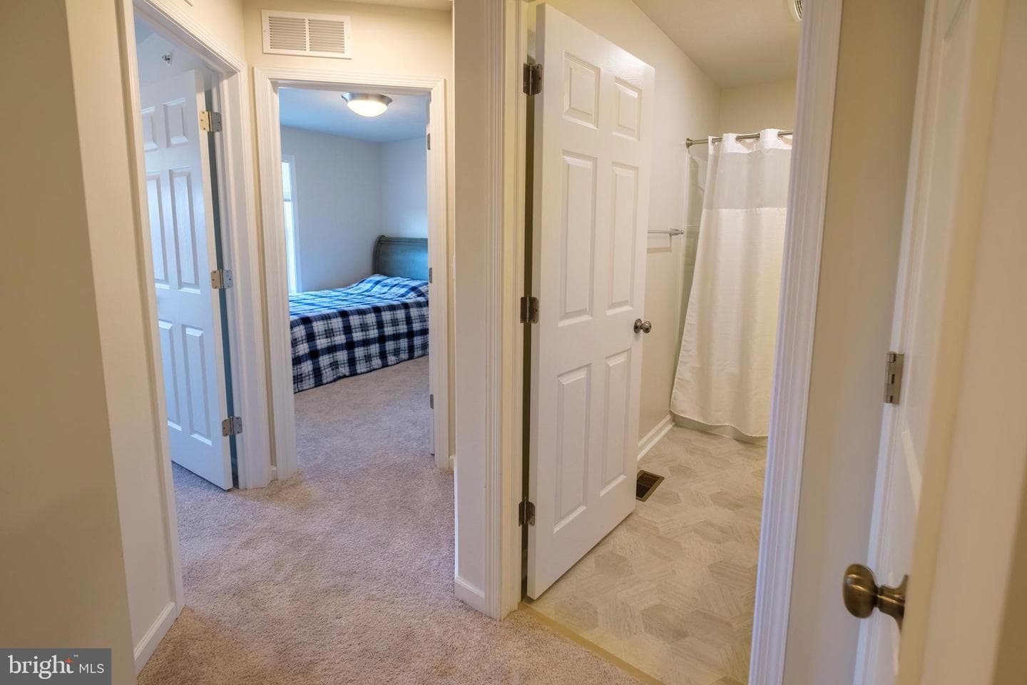 129 Highpoint Park Drive photo 31