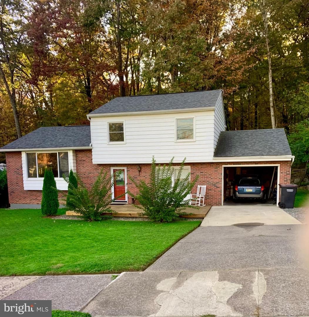 2120 N Oak Lane photo 50