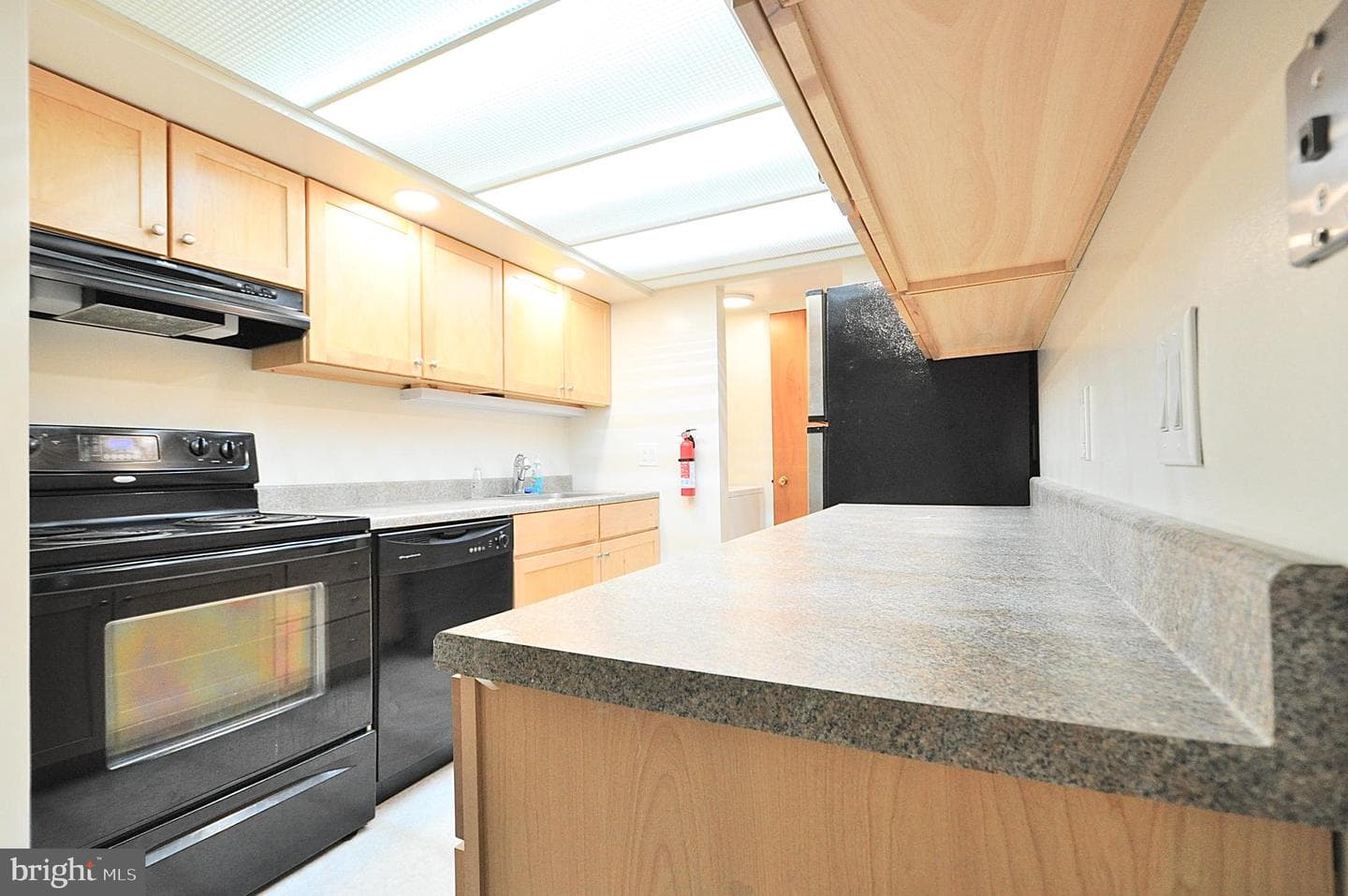 805 Stratford Drive #11 photo 9