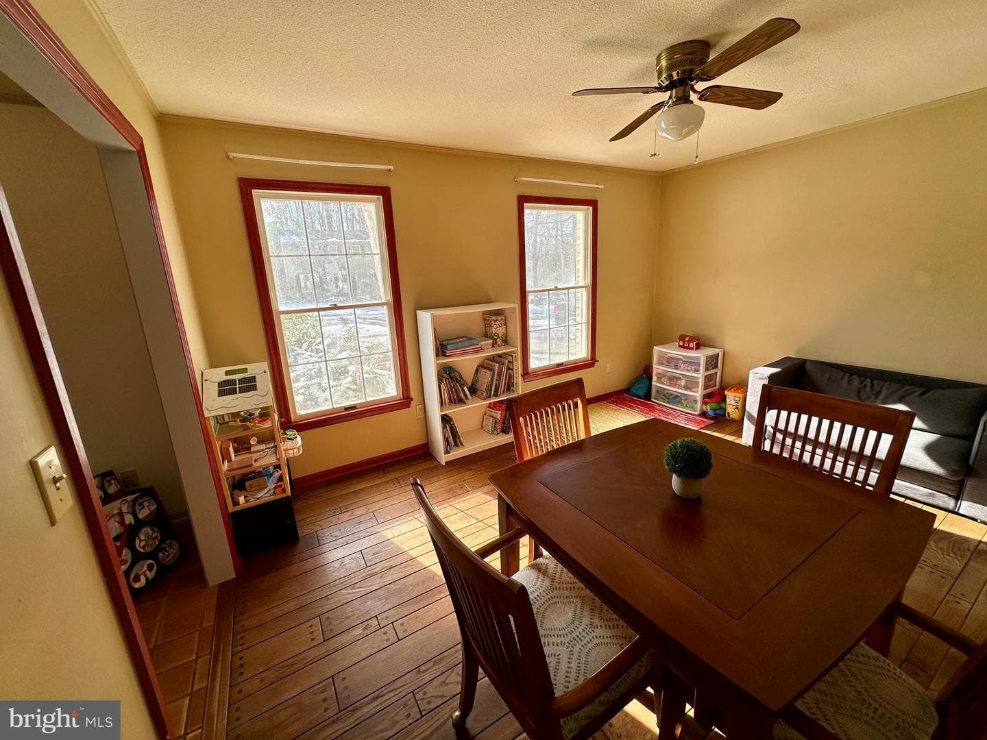 207 Canterbury Drive photo 44