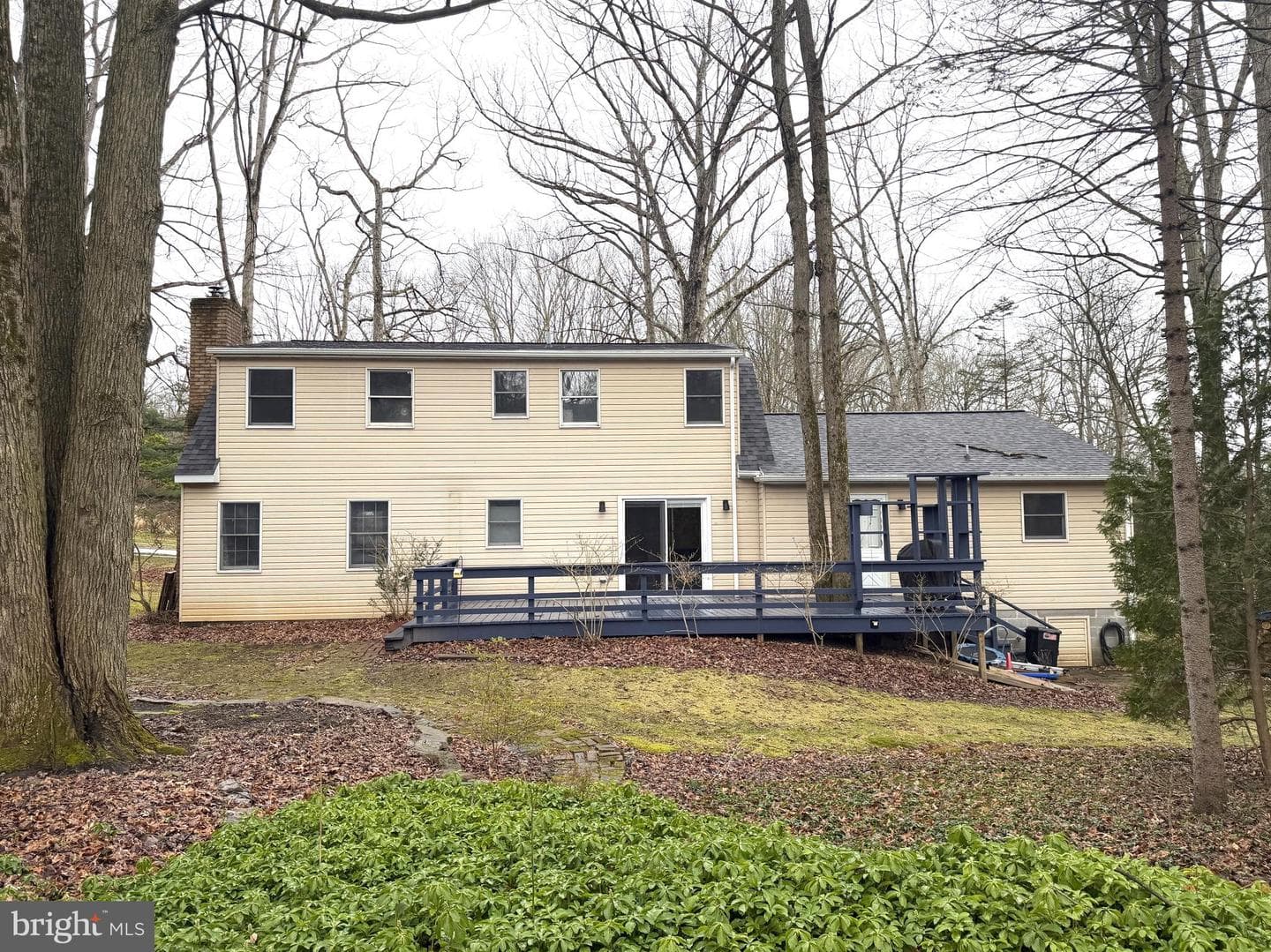 207 Canterbury Drive photo 6