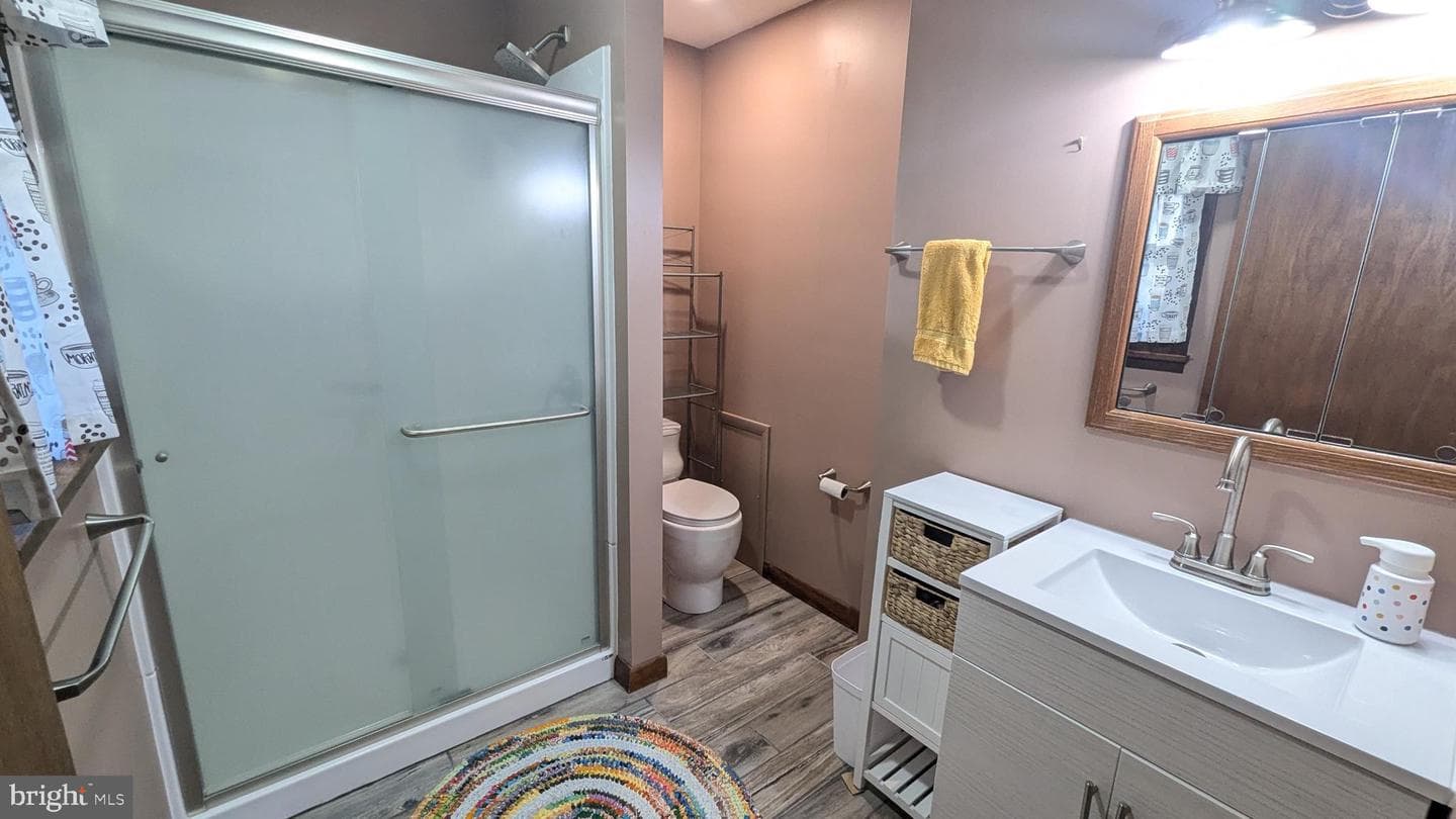 429 Simpson Street photo 25