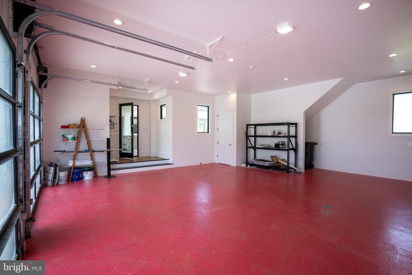373 W Crestview Avenue photo 99