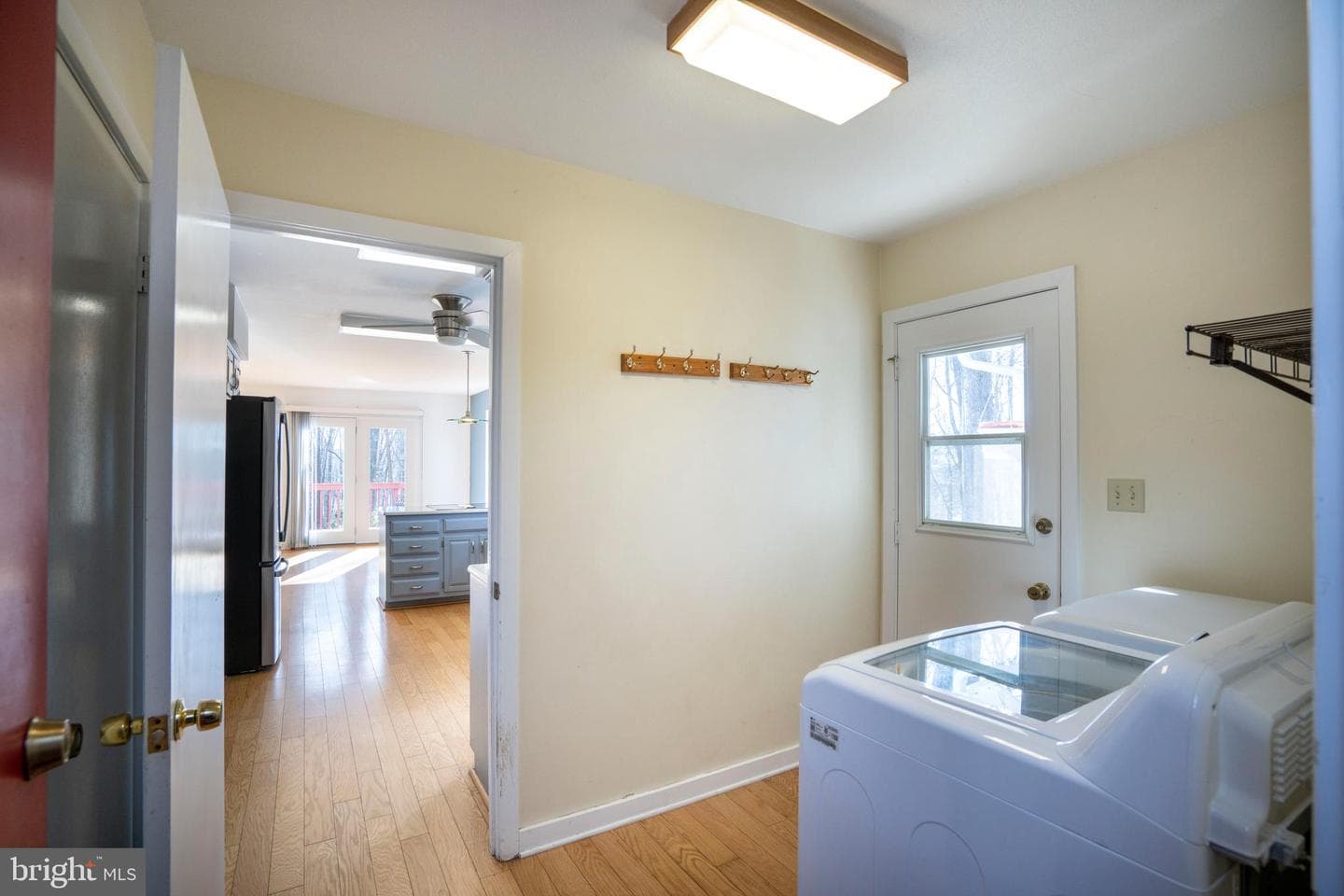 50 Toms Lane photo 36