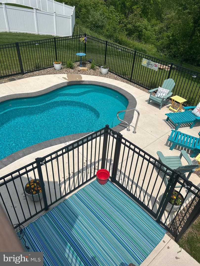 201 Jefferson Circle photo 33