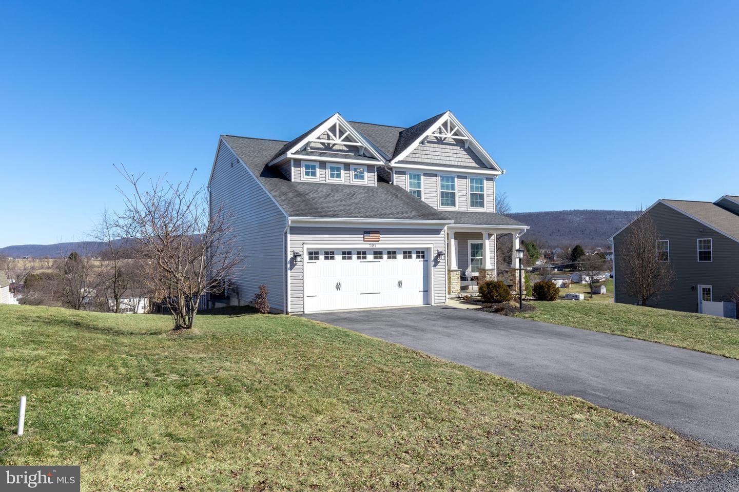 201 Jefferson Circle photo 38