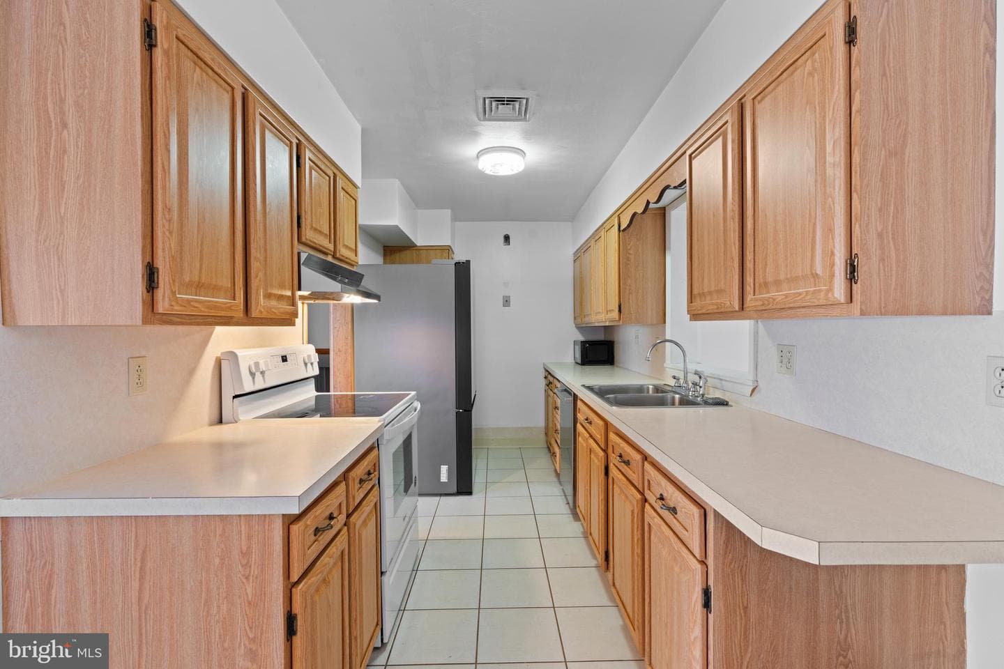 956 Shady Lane photo 22