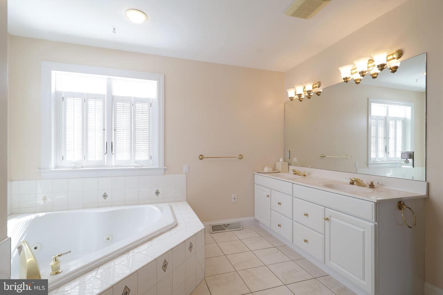 1354 Megan Drive photo 21