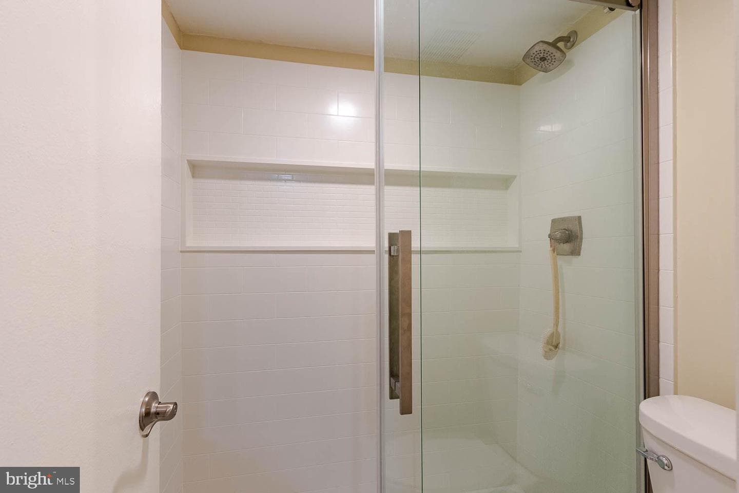 200 Highland Avenue #204 photo 16