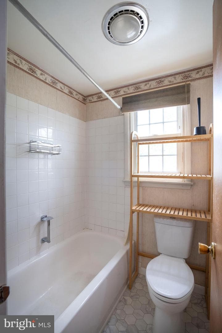 570 Galen Drive photo 23