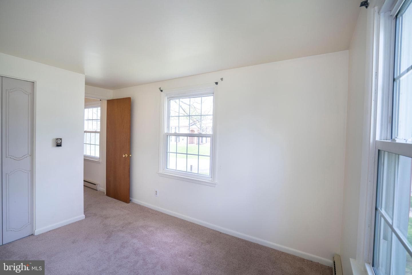 570 Galen Drive photo 31