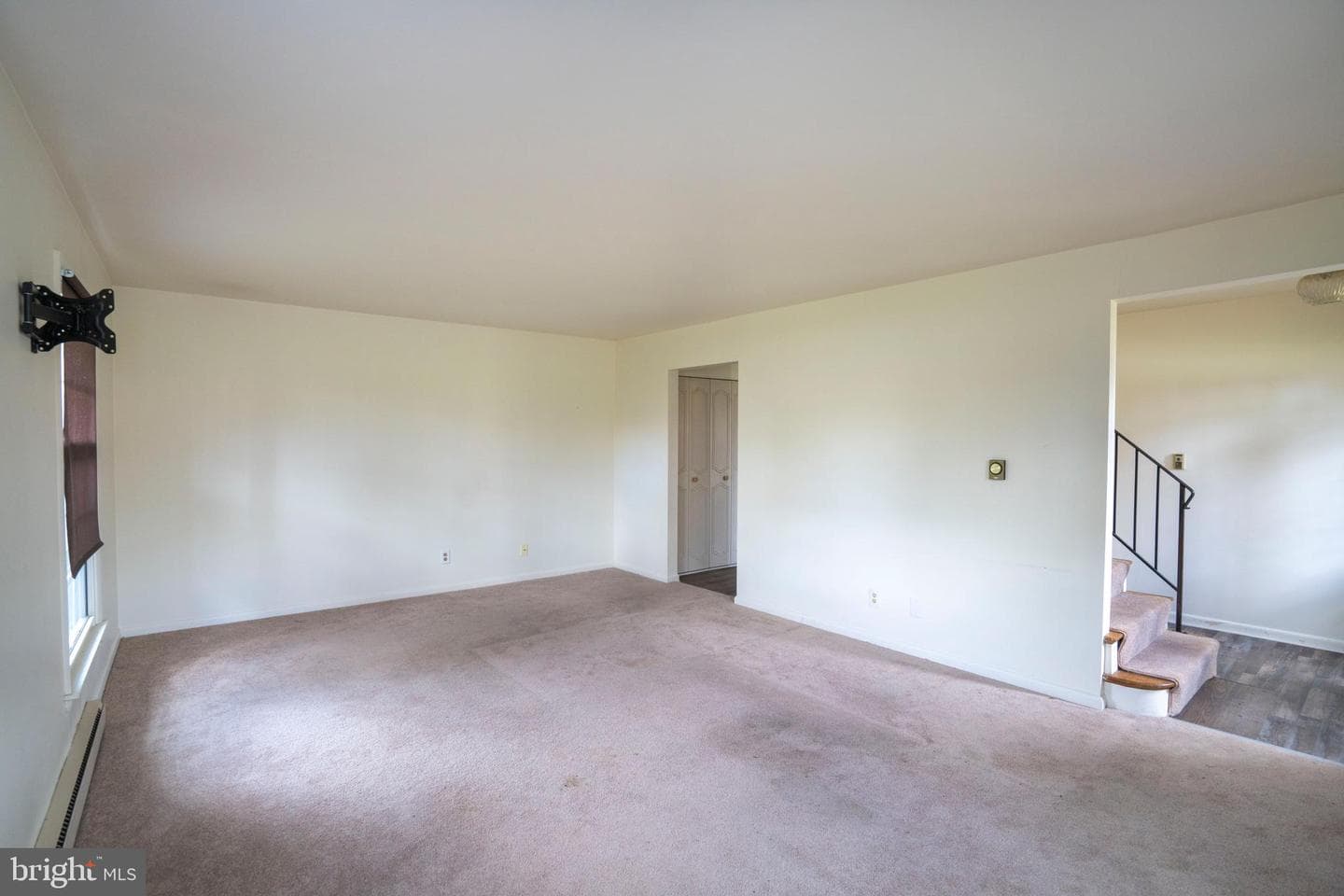 570 Galen Drive photo 8