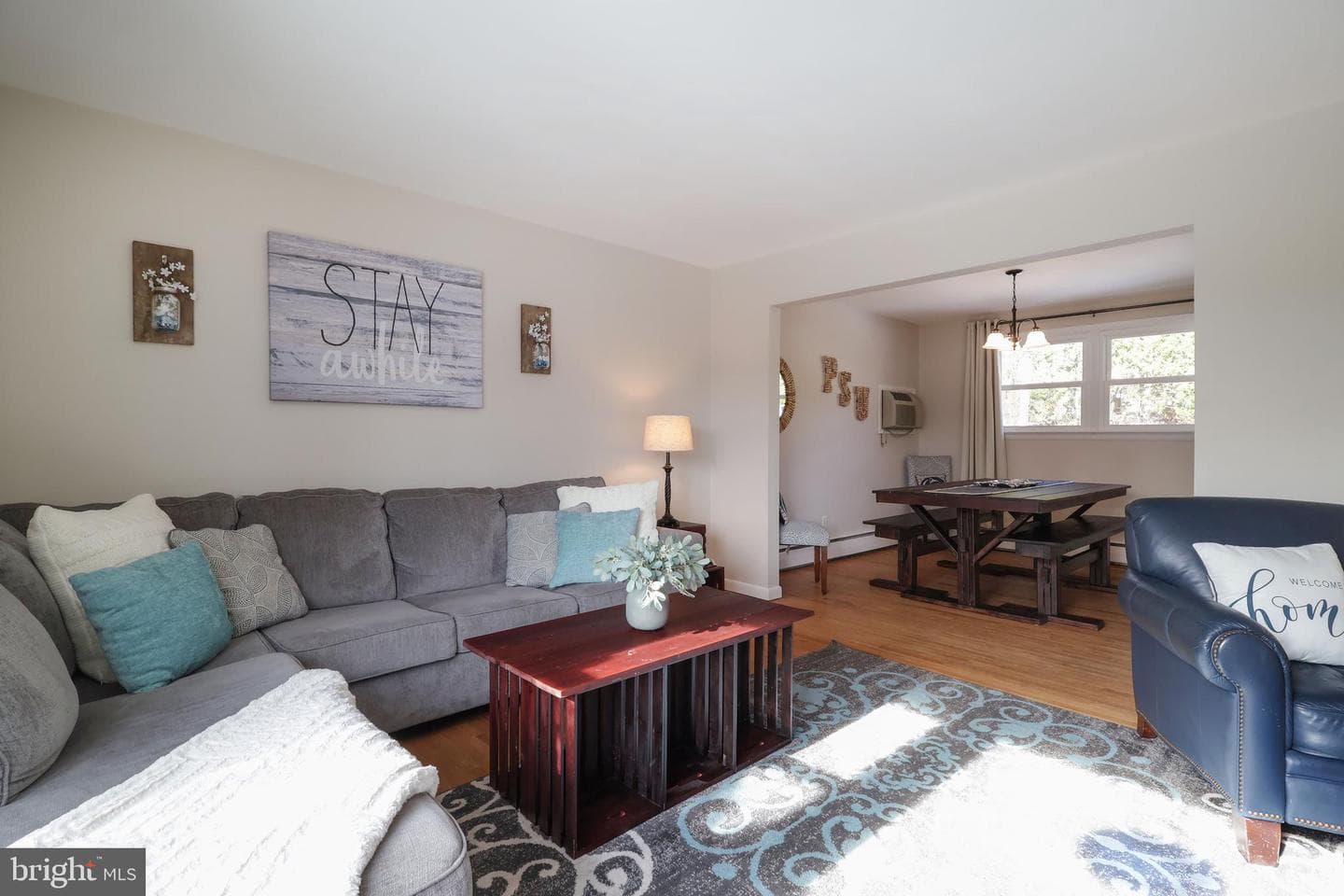 541 E McCormick Avenue photo 7