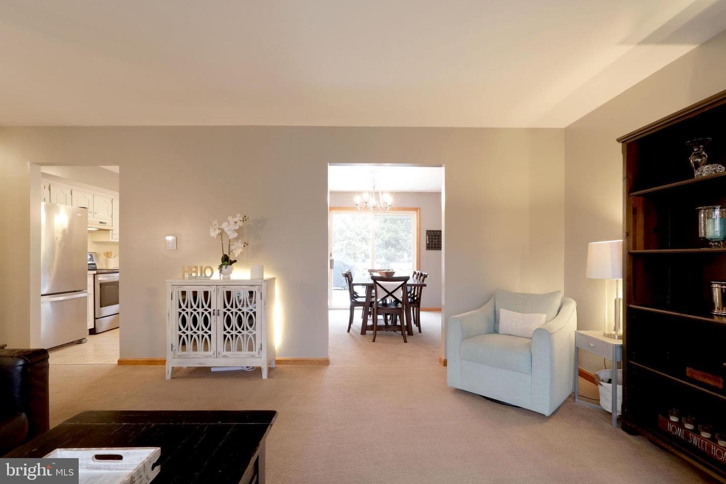 311 Goldfinch Drive photo 10