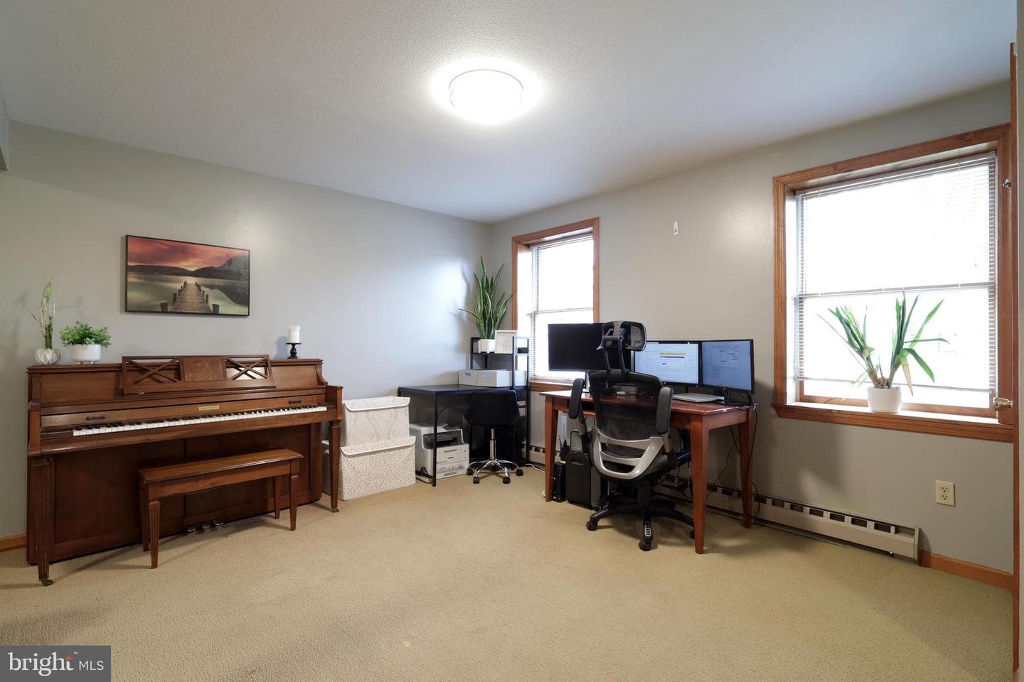 311 Goldfinch Drive photo 35