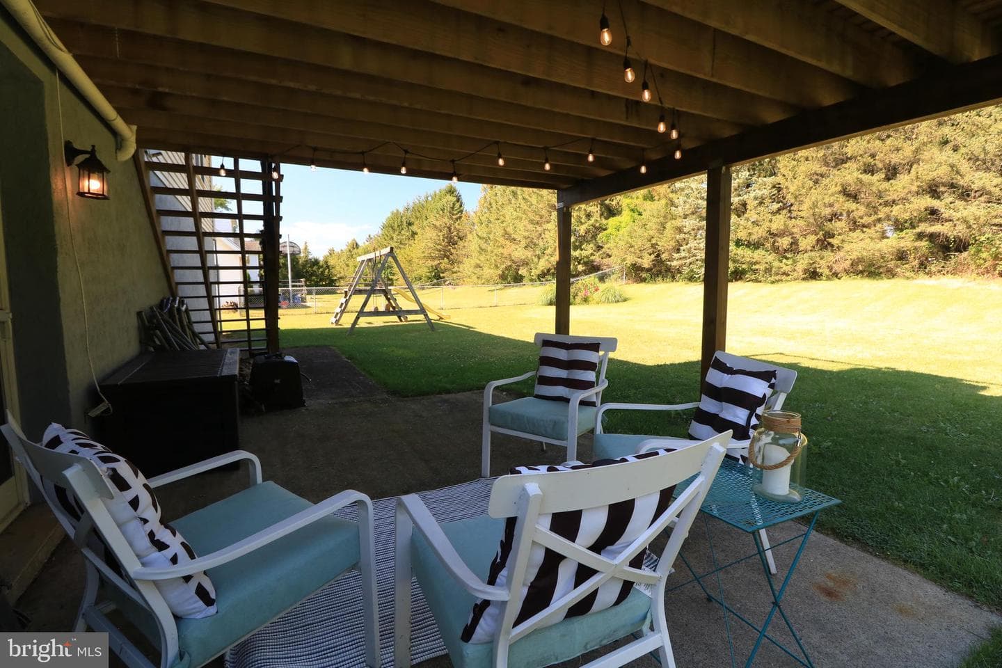 311 Goldfinch Drive photo 49