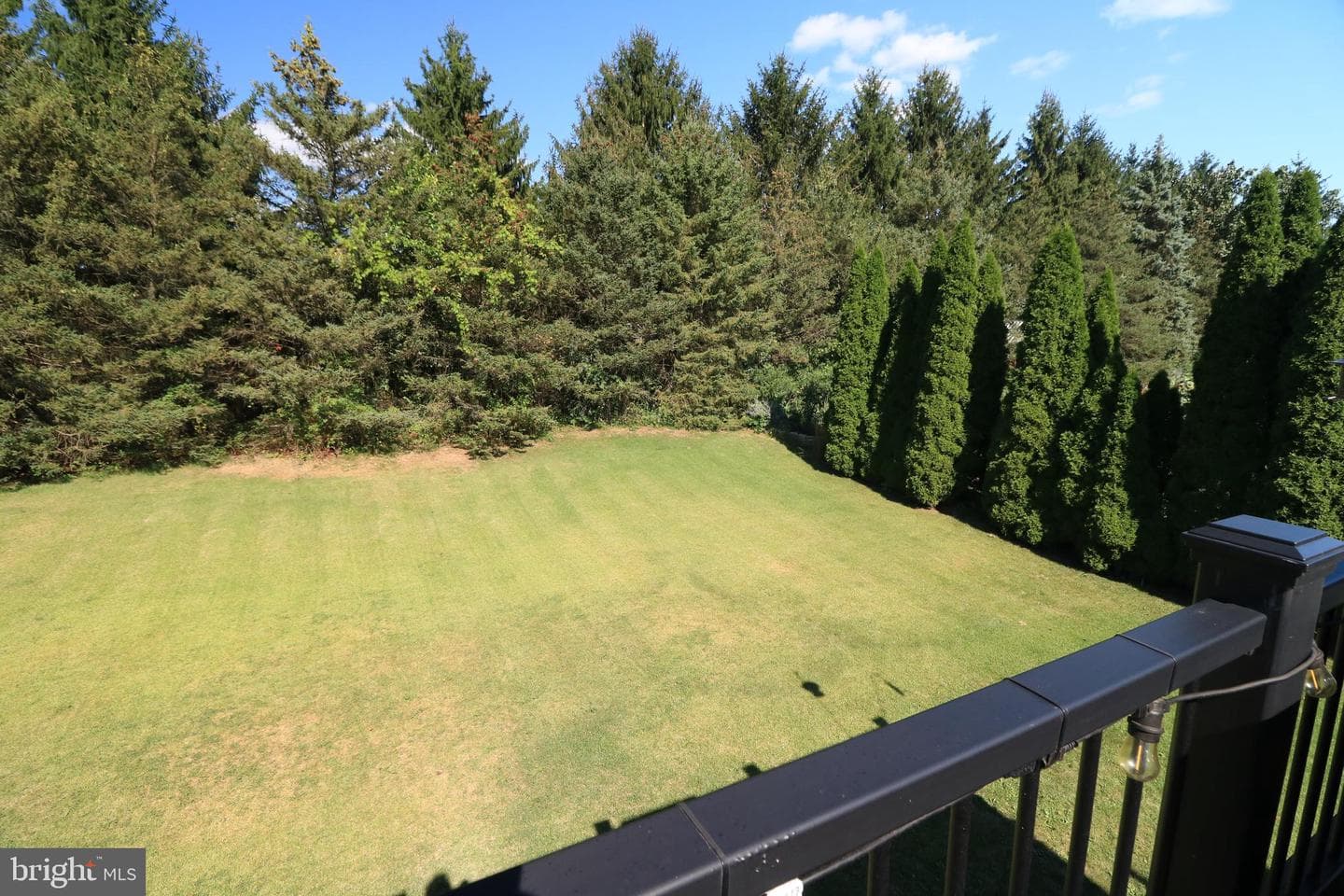 311 Goldfinch Drive photo 52