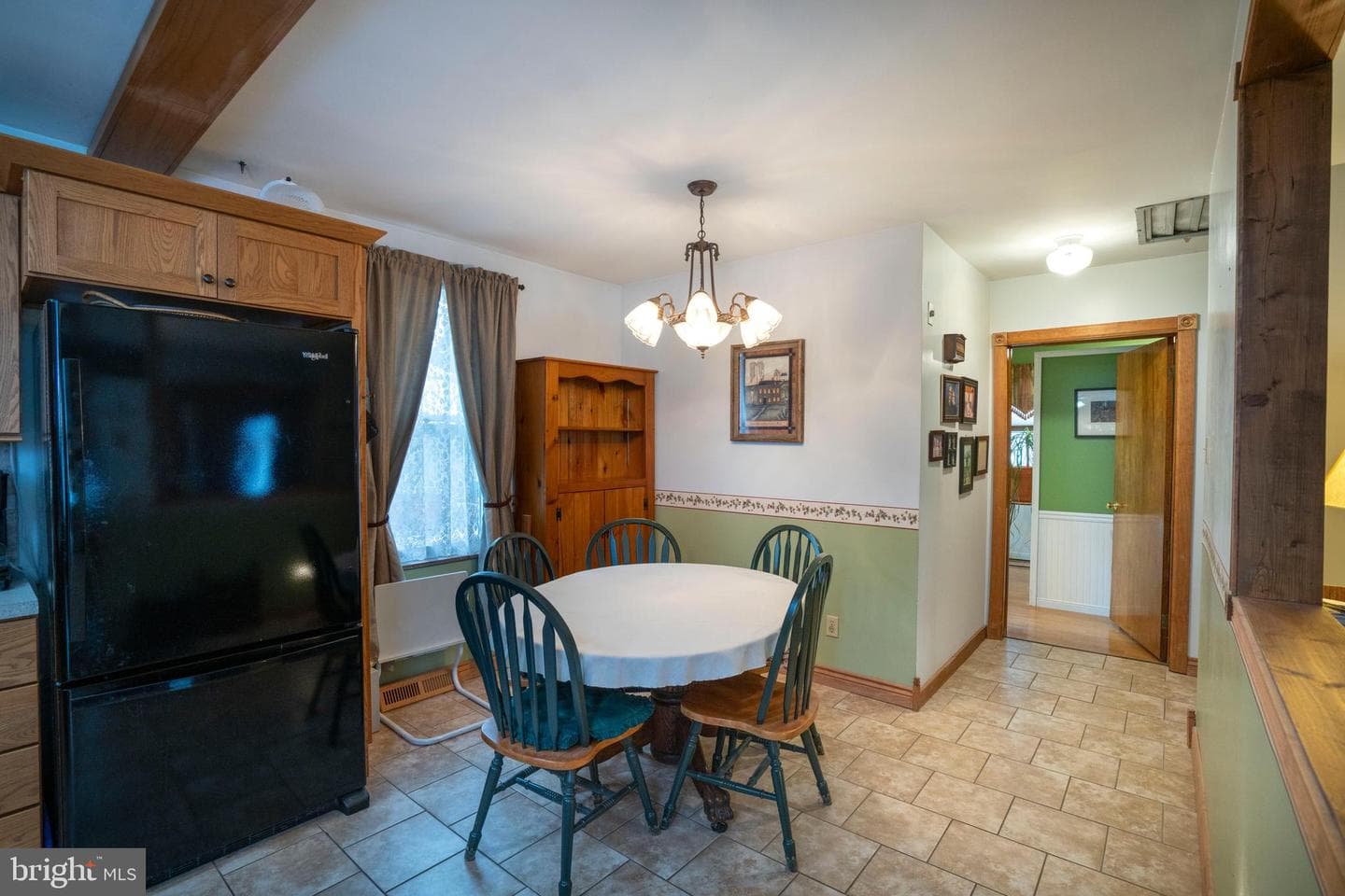 448 E Beaver Street photo 18
