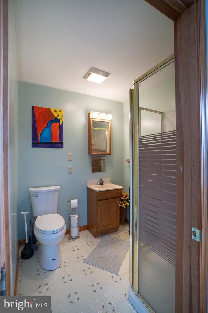 448 E Beaver Street photo 25