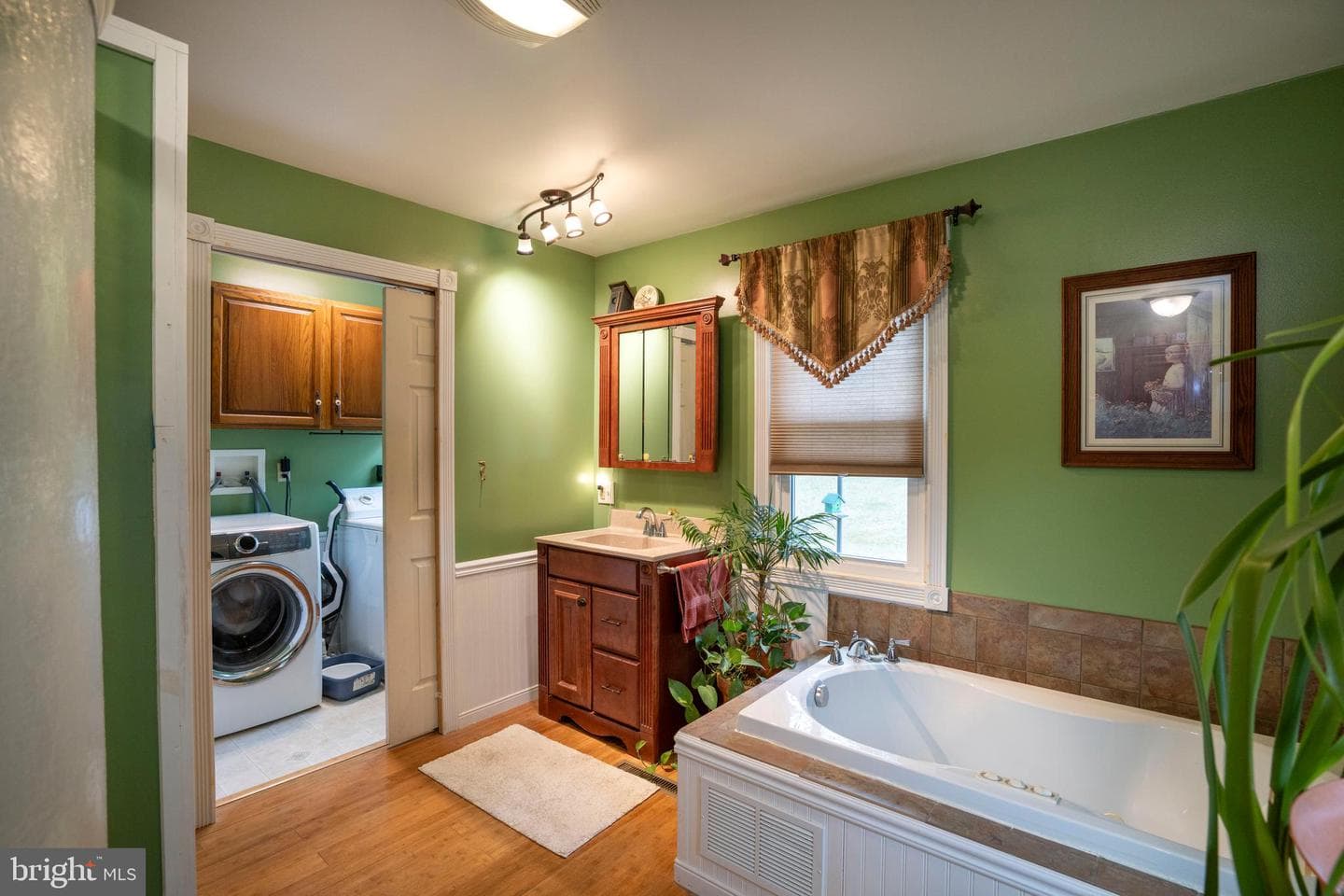 448 E Beaver Street photo 5