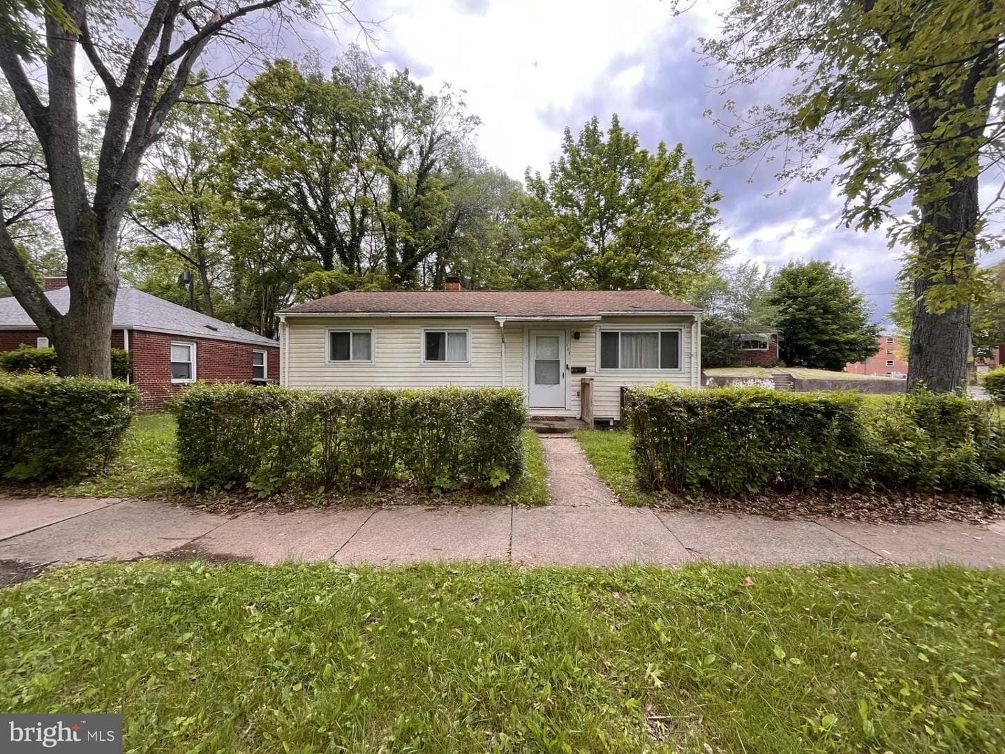 103 Westerly Parkway photo 1