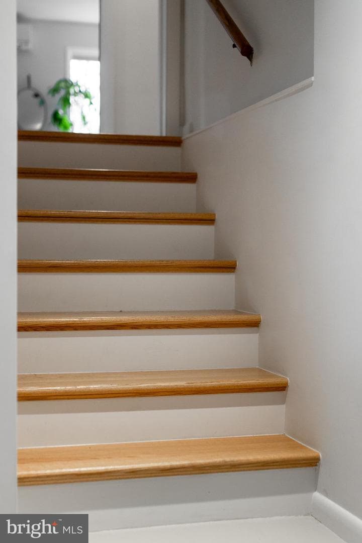 1137 Dorum Avenue photo 33