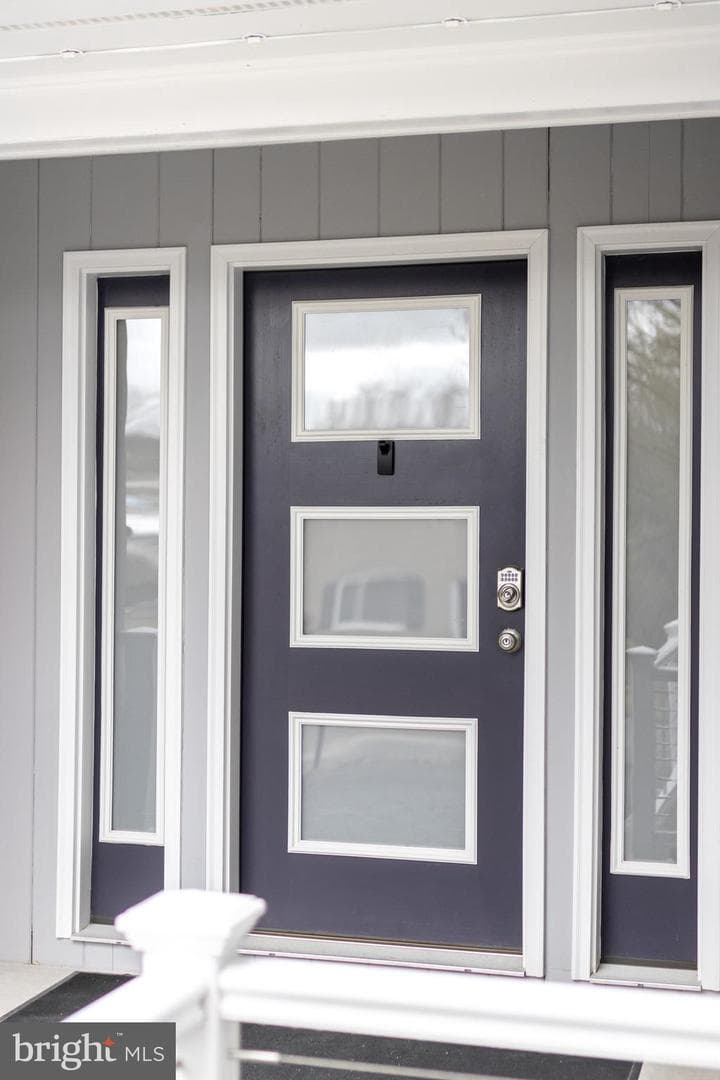 1137 Dorum Avenue photo 4