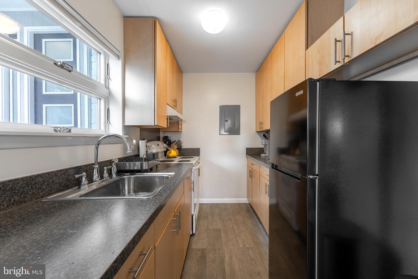 1137 Dorum Avenue photo 45