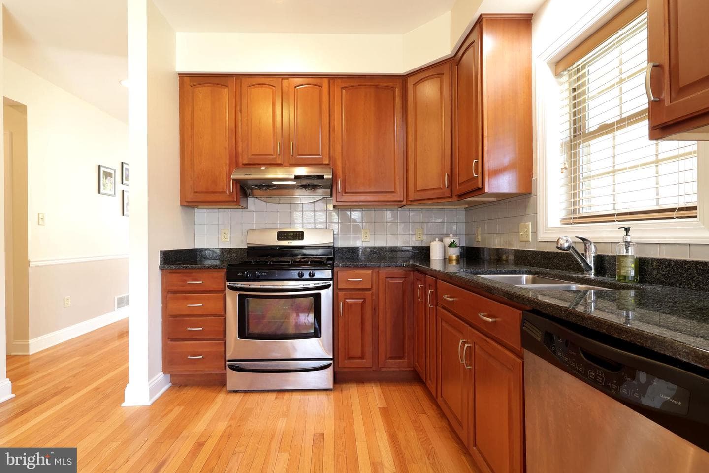 102 Abbott Lane photo 24