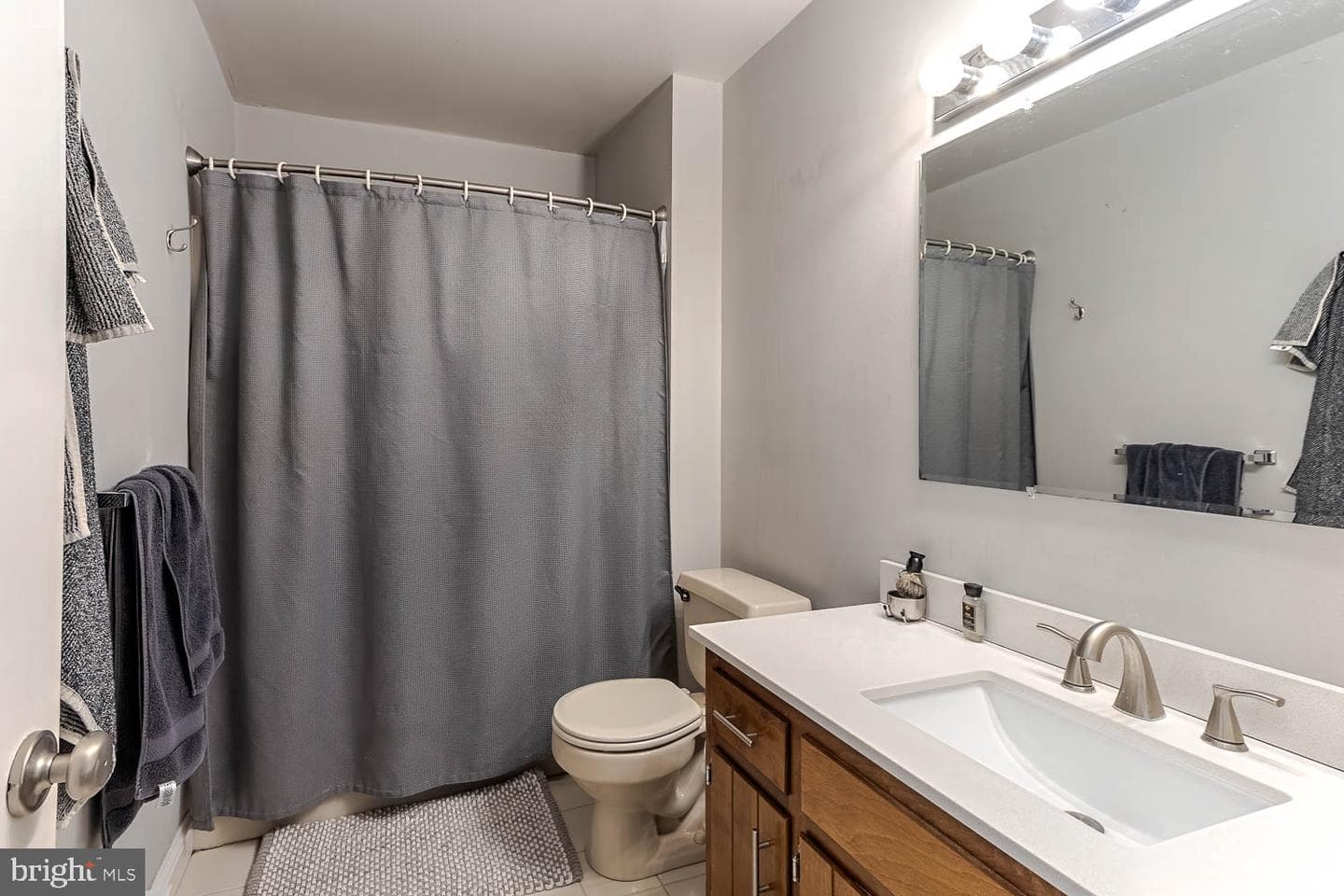 1803 Bayfield Court photo 5
