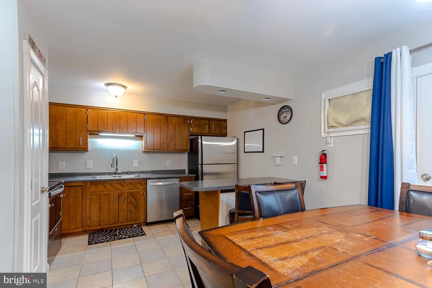 1803 Bayfield Court photo 9