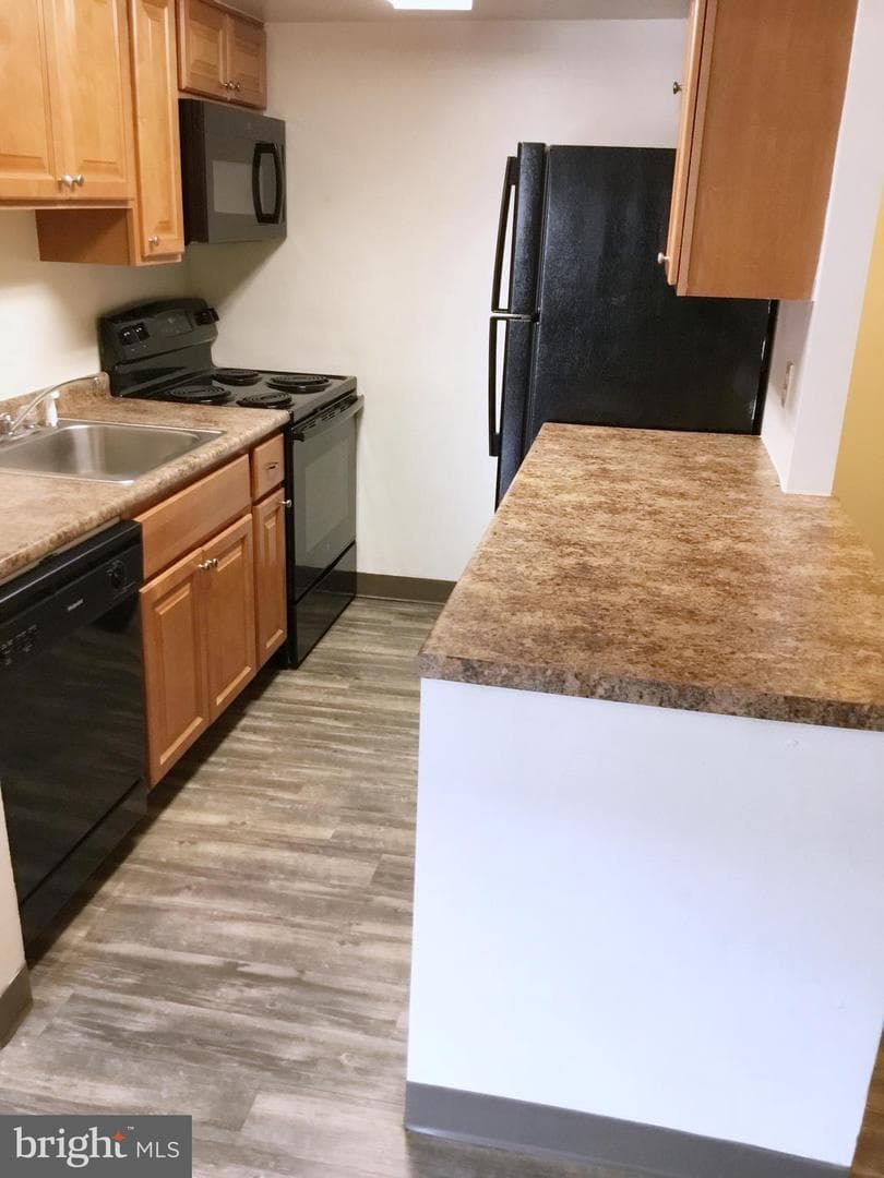 255 E Beaver Avenue #611 photo 5