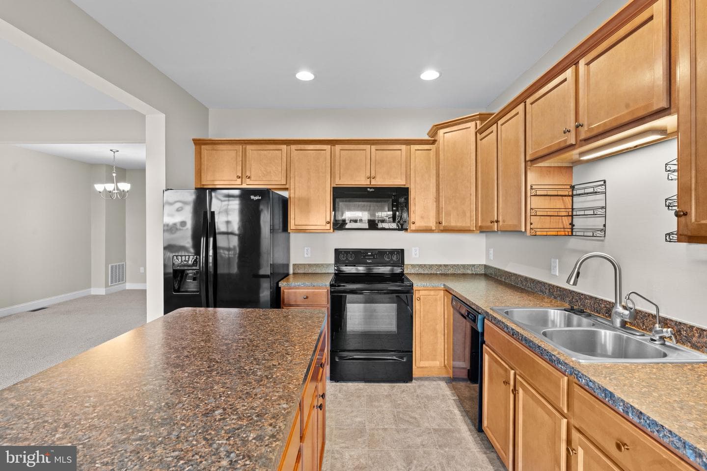 232 Kestrel Lane photo 8