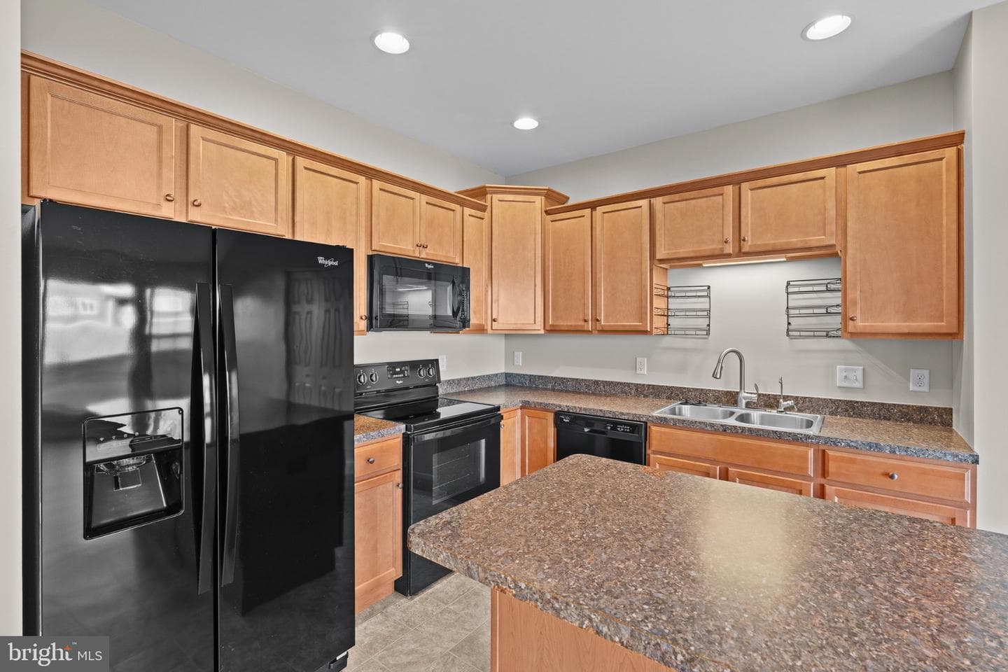 232 Kestrel Lane photo 9