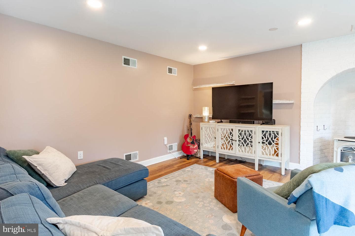 115 Heiskel Drive photo 29