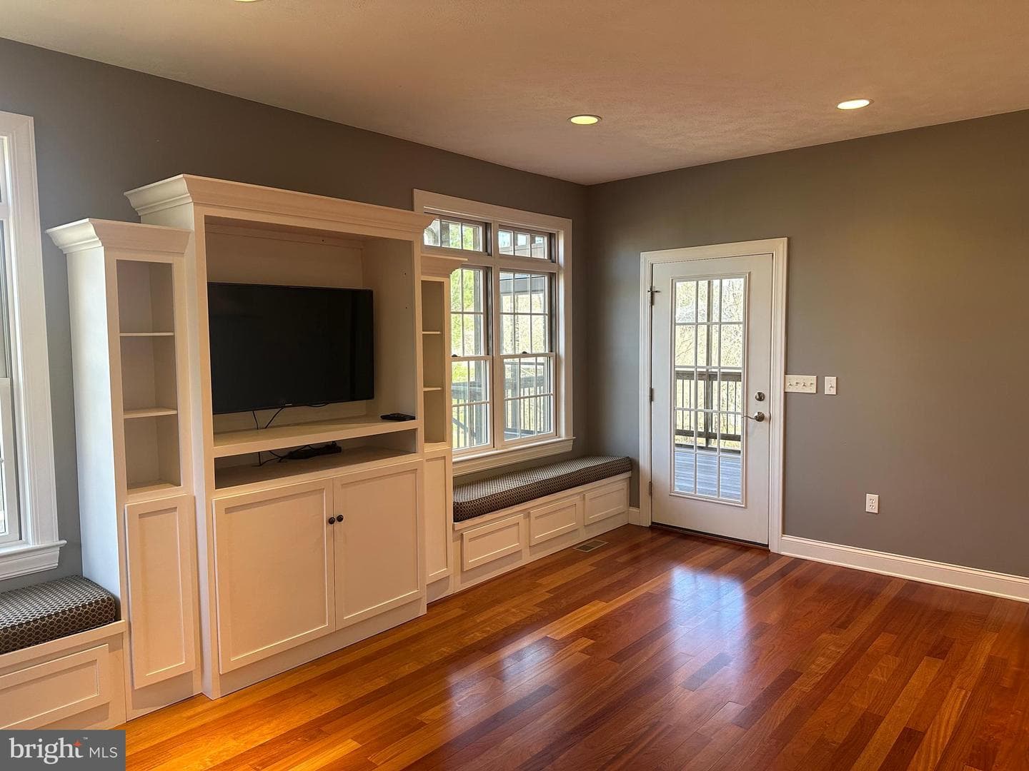 1007 Amelia Ave. photo 27