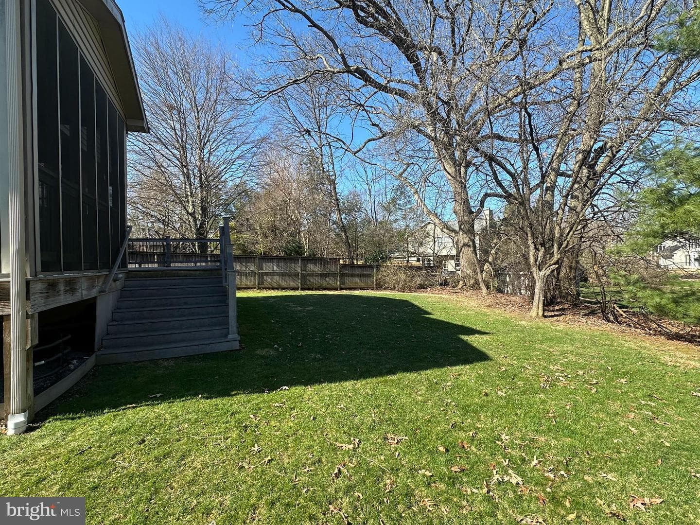 1007 Amelia Ave. photo 6