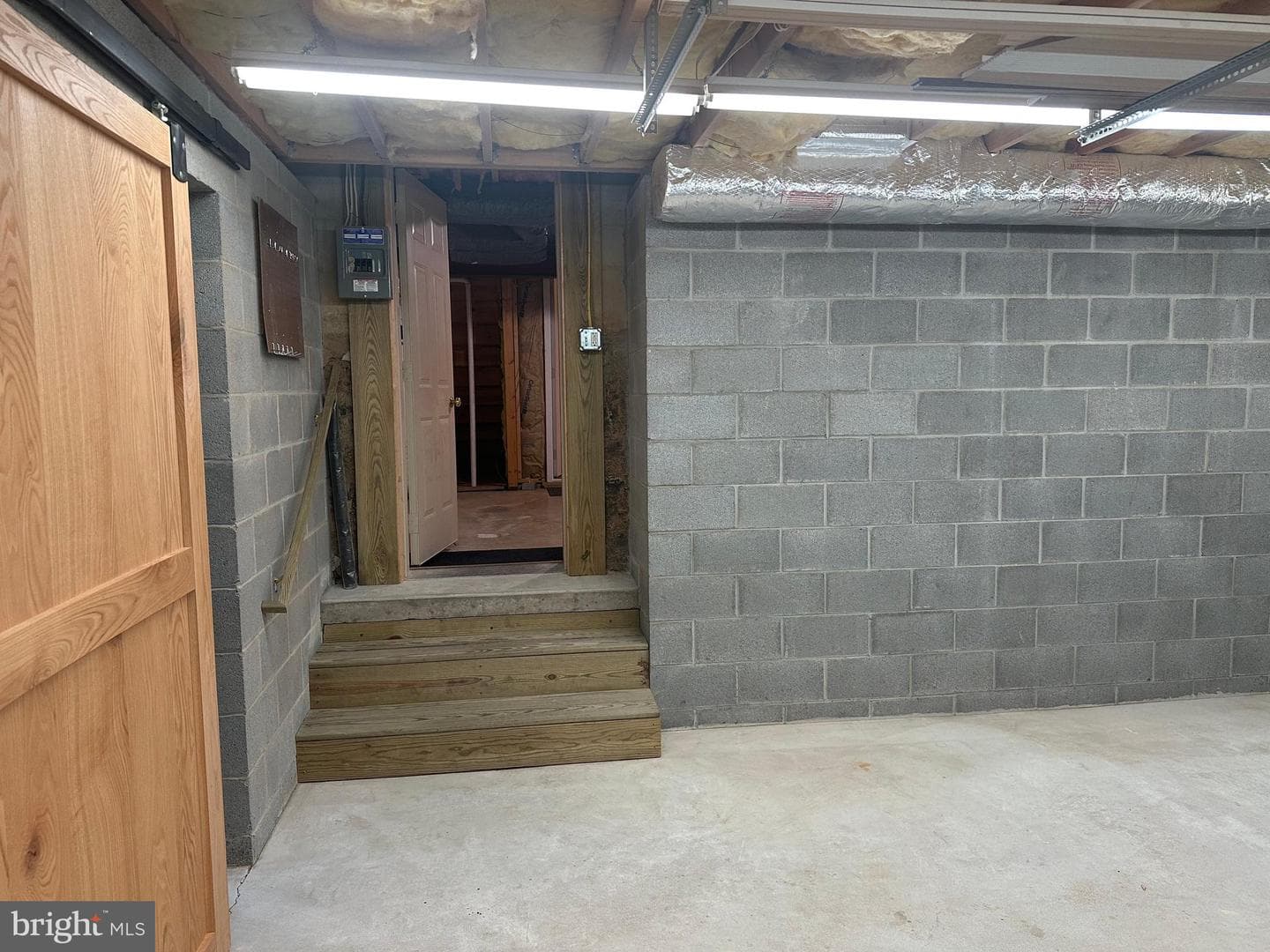 1007 Amelia Ave. photo 60