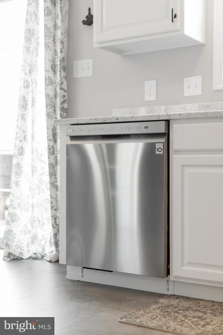 200 Doubletree Place photo 8